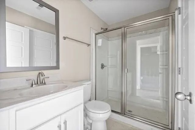 232 Secretariat Way, Oak Grove, KY 42262