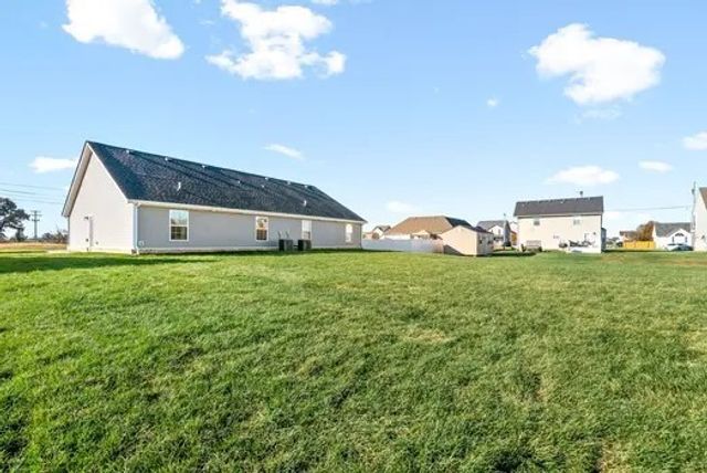 232 Secretariat Way, Oak Grove, KY 42262