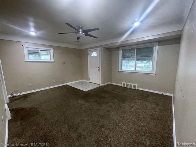 2760 Norman Street, Melvindale, MI 48122