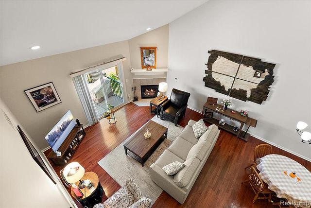 3349 Grove Lane, Auburn Hills, MI 48326
