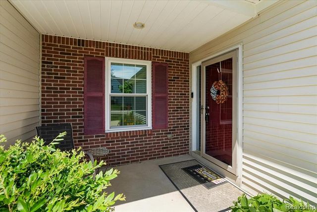 3349 Grove Lane, Auburn Hills, MI 48326