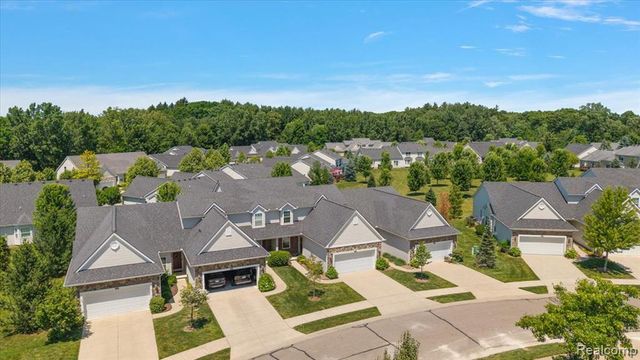 3349 Grove Lane, Auburn Hills, MI 48326