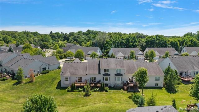 3349 Grove Lane, Auburn Hills, MI 48326