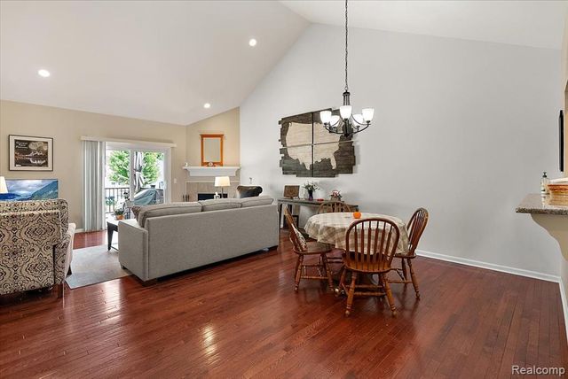 3349 Grove Lane, Auburn Hills, MI 48326