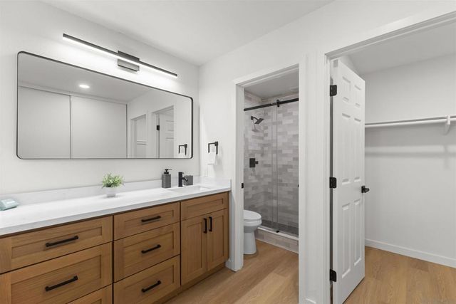 10225 Caminito Cuervo 125, San Diego, CA 92108