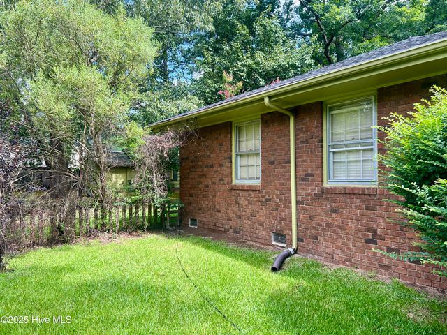 108 Pinewood Avenue, Rocky Mount, NC 27804