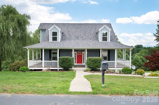 93 Big Sky Drive, Leicester, NC 28748