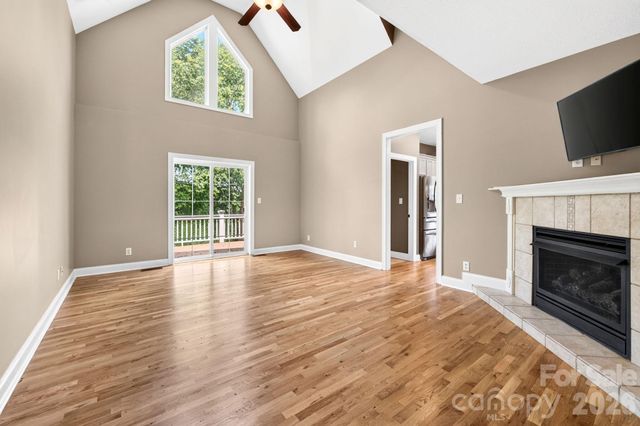 93 Big Sky Drive, Leicester, NC 28748