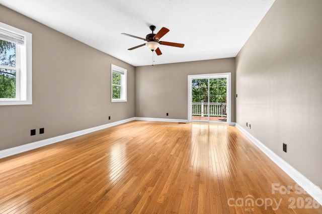 93 Big Sky Drive, Leicester, NC 28748