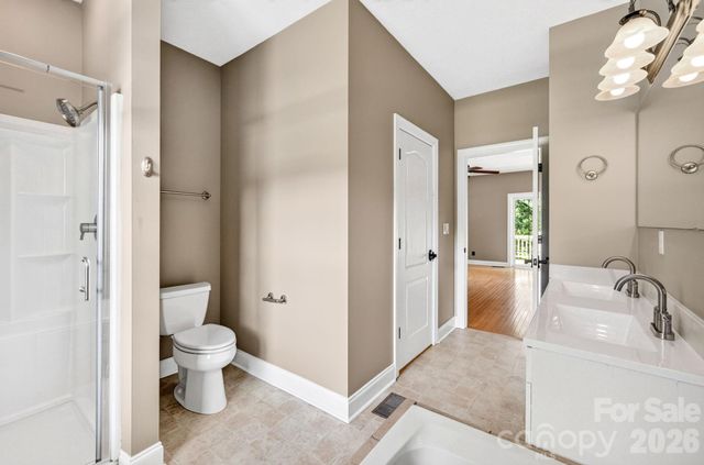 93 Big Sky Drive, Leicester, NC 28748