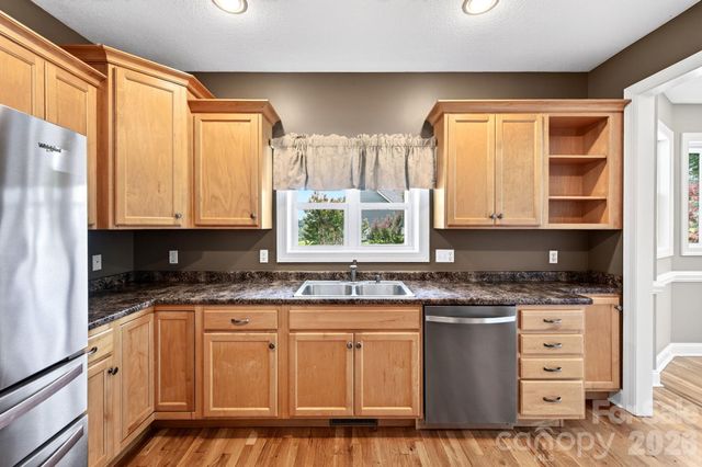 93 Big Sky Drive, Leicester, NC 28748
