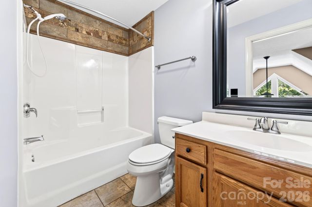 93 Big Sky Drive, Leicester, NC 28748