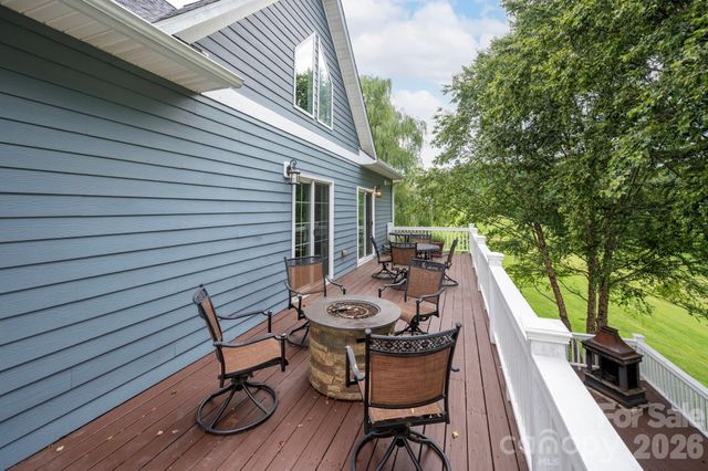93 Big Sky Drive, Leicester, NC 28748
