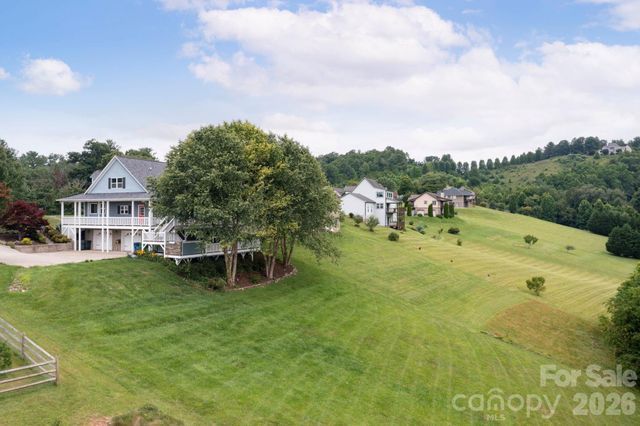93 Big Sky Drive, Leicester, NC 28748