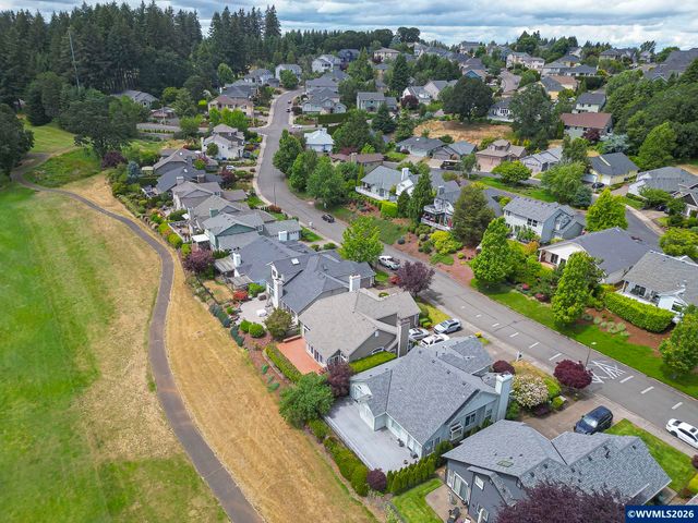 514 Creekside Dr SE, Salem, OR 97306