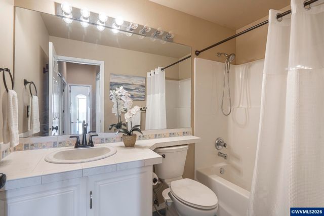 514 Creekside Dr SE, Salem, OR 97306