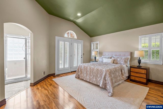 514 Creekside Dr SE, Salem, OR 97306