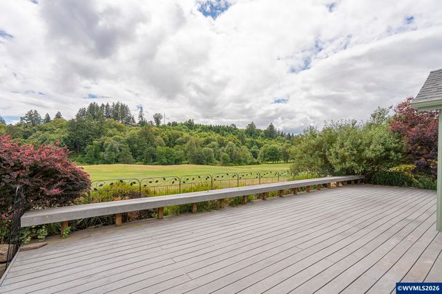 514 Creekside Dr SE, Salem, OR 97306