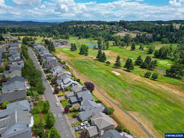 514 Creekside Dr SE, Salem, OR 97306