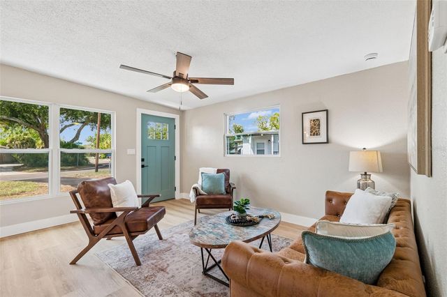 8828 91ST TERRACE, Seminole, FL 33777