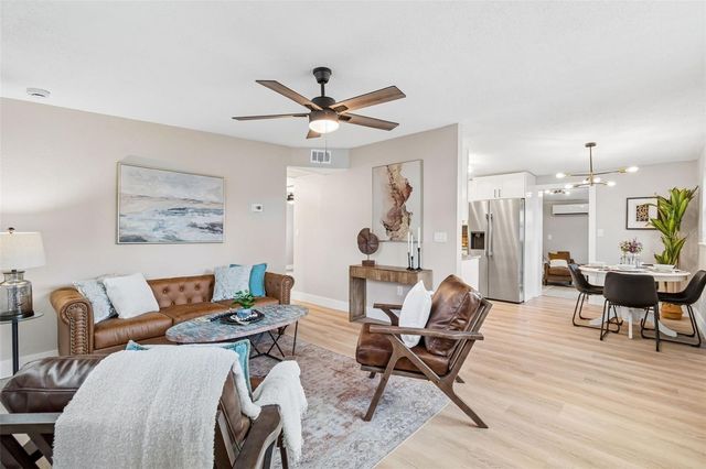 8828 91ST TERRACE, Seminole, FL 33777