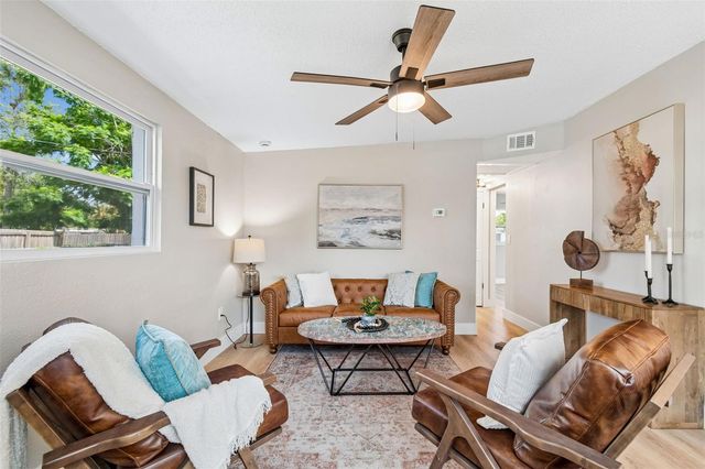 8828 91ST TERRACE, Seminole, FL 33777