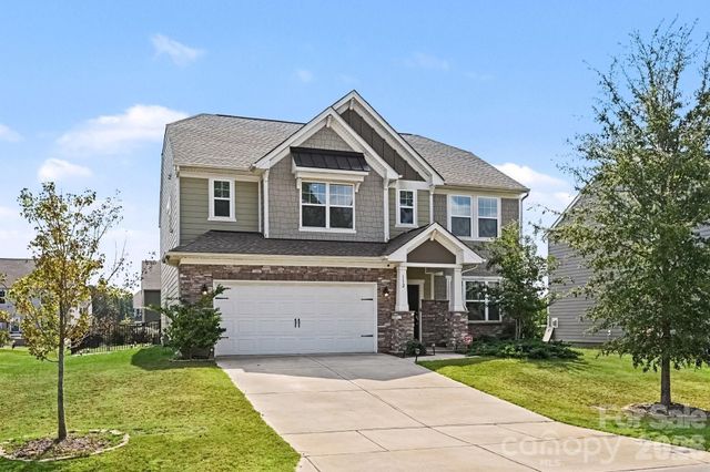 112 Rooster Tail Lane, Troutman, NC 28166