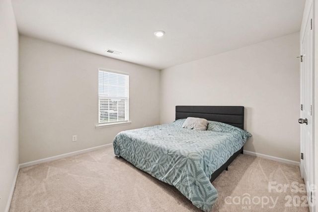 112 Rooster Tail Lane, Troutman, NC 28166