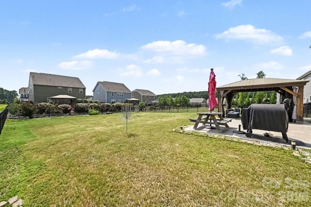 112 Rooster Tail Lane, Troutman, NC 28166