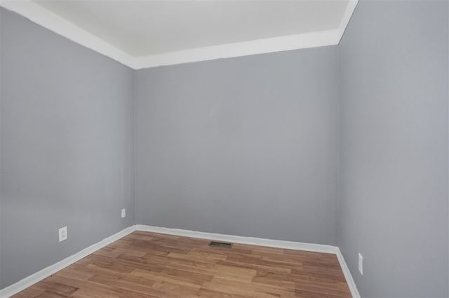 22000 Cunningham Avenue, Warren, MI 48091