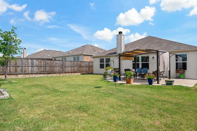 1413 Vernon Drive, Aubrey, TX 76227