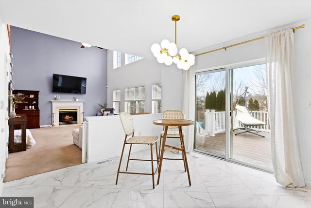 118 WALKER DR, Northampton, PA 18067