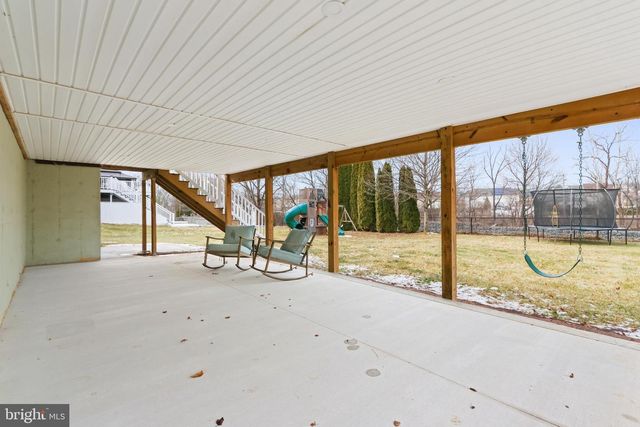 118 WALKER DR, Northampton, PA 18067