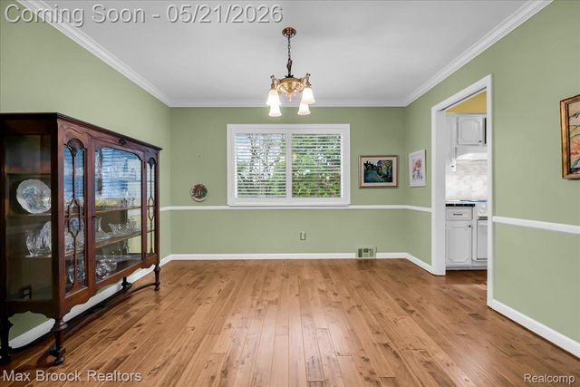 1711 Huntingwood Lane C, Bloomfield Charter Township, MI 48304