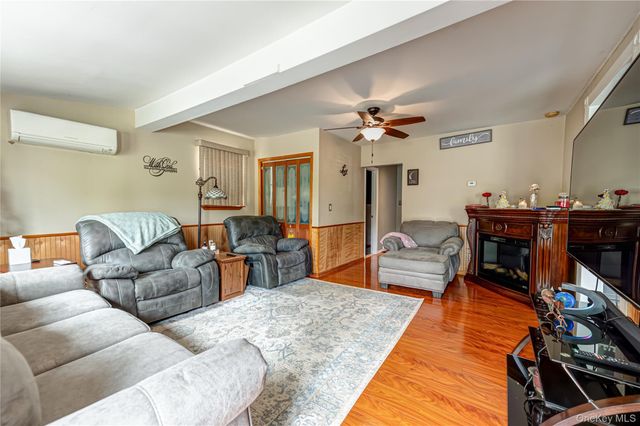 122 Church Drive, Mastic Beach, NY 11951
