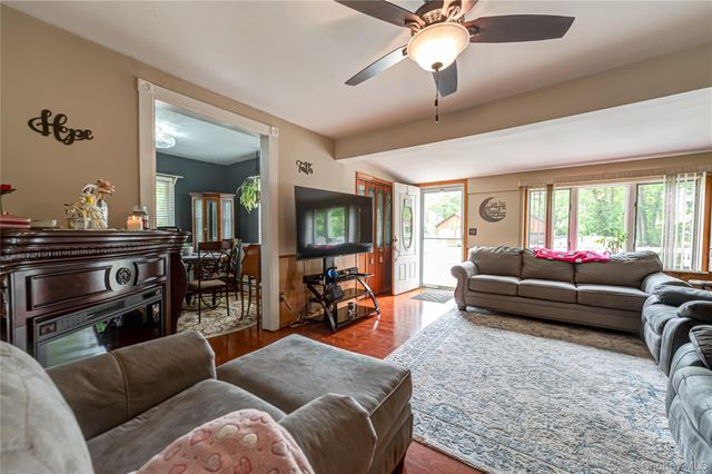 122 Church Drive, Mastic Beach, NY 11951