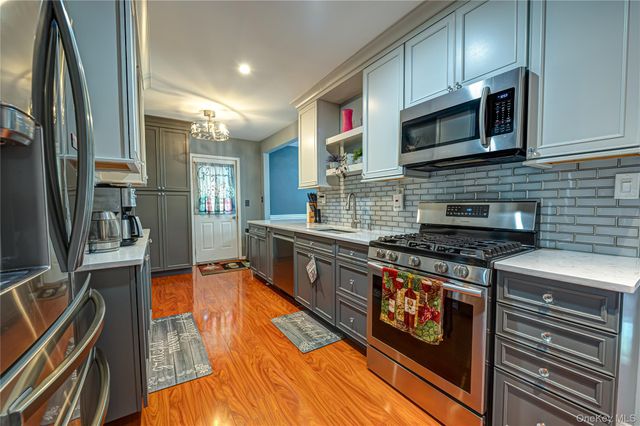 122 Church Drive, Mastic Beach, NY 11951