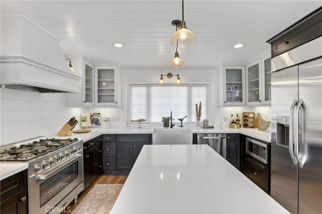 27604 Matterhorn Drive, Lake Arrowhead, CA 92352