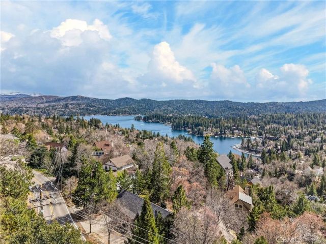 27604 Matterhorn Drive, Lake Arrowhead, CA 92352