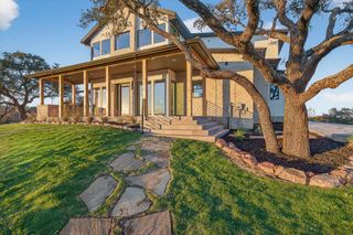 400 Emerald WAY, Horseshoe Bay, TX 78657