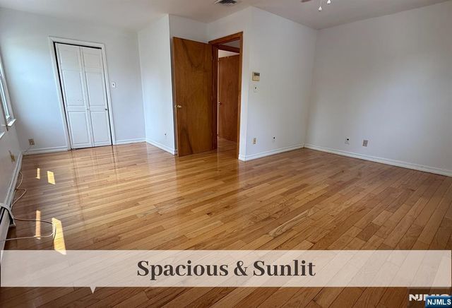 726 Midwood Road, Ridgewood, NJ 07450