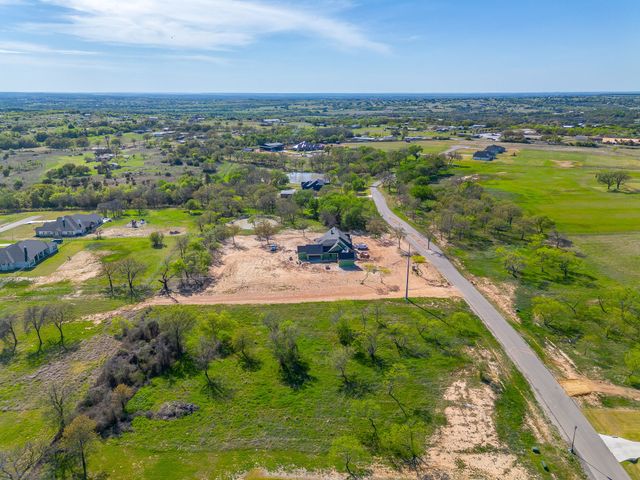 113 Dan Russell Bend, Weatherford, TX 76087