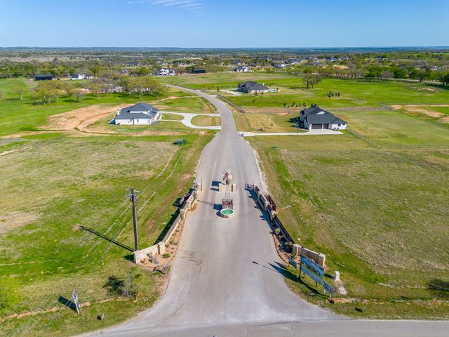 113 Dan Russell Bend, Weatherford, TX 76087