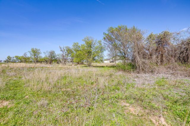 113 Dan Russell Bend, Weatherford, TX 76087