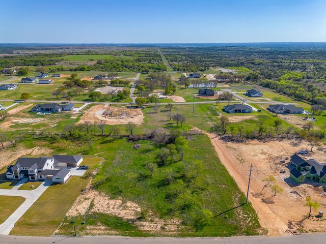 113 Dan Russell Bend, Weatherford, TX 76087