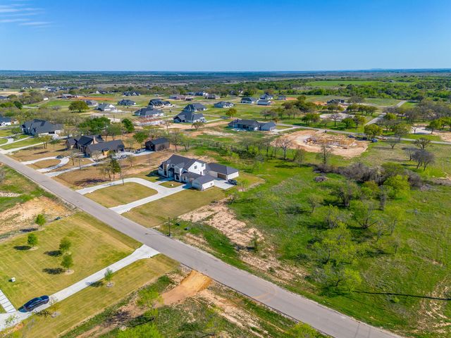113 Dan Russell Bend, Weatherford, TX 76087