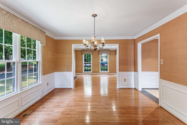 7416 ROYAL DOMINION DR, Bethesda, MD 20817