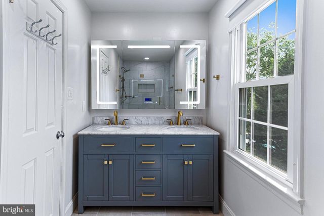 7416 ROYAL DOMINION DR, Bethesda, MD 20817