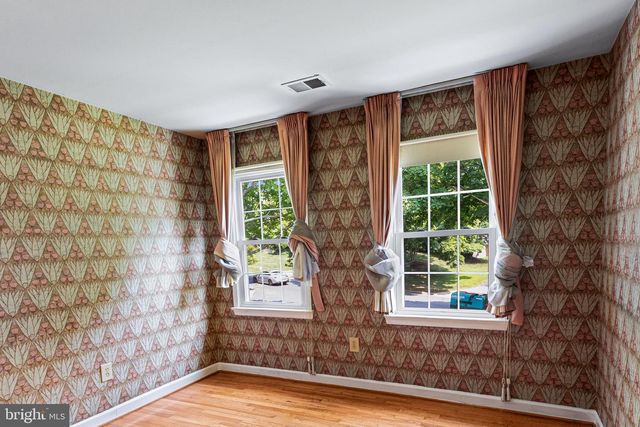 7416 ROYAL DOMINION DR, Bethesda, MD 20817