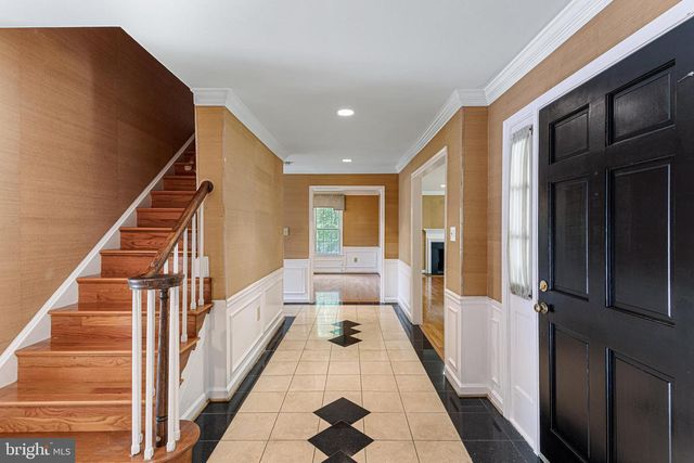 7416 ROYAL DOMINION DR, Bethesda, MD 20817